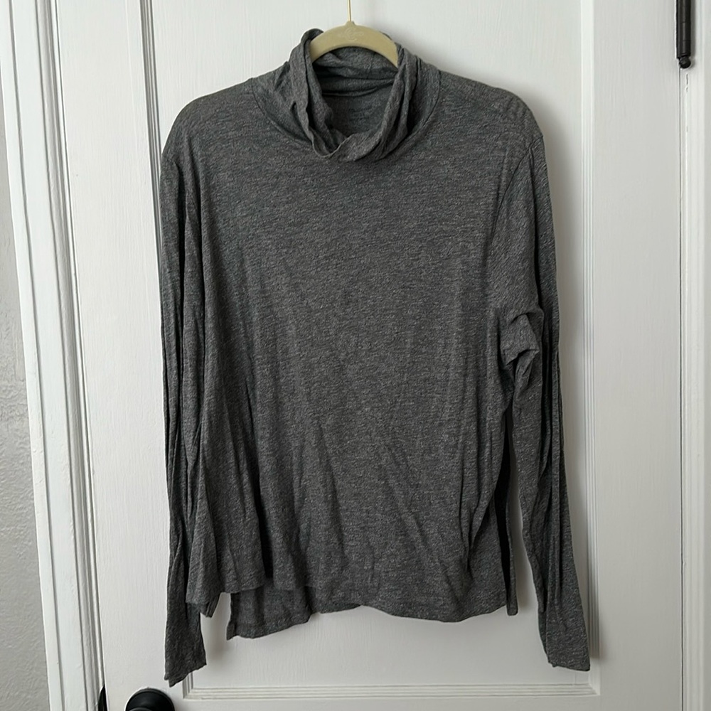 Madewell Tissue Turtlneck